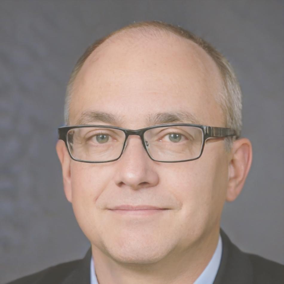 Aurelio Mendizábal, Director Ejecutivo de veralitheno